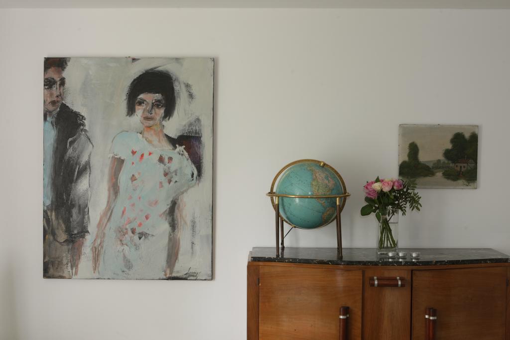 Les Suites De Catherine, La Si Calme น็องซี ภายนอก รูปภาพ